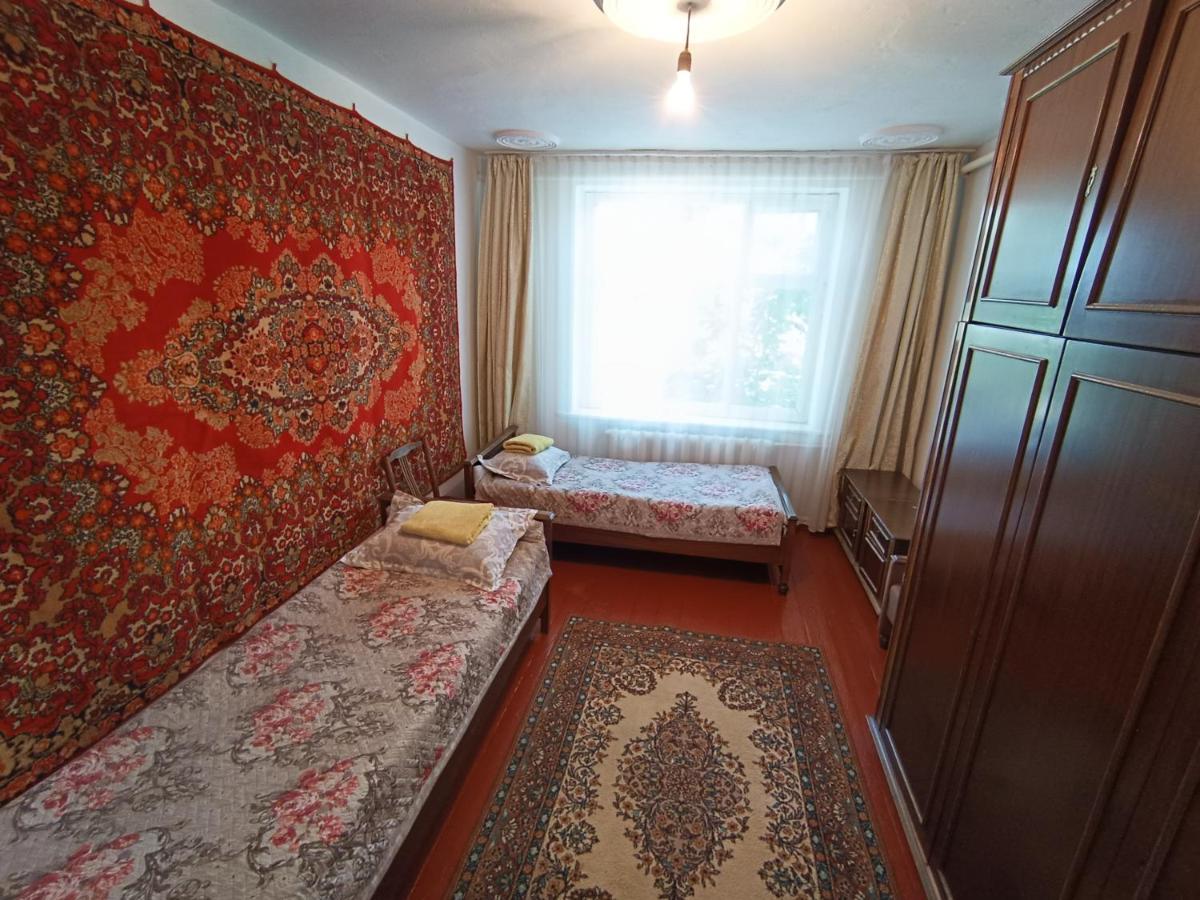Meerim Guest House Bokonbayevo Exteriör bild